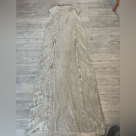 Miss B Green Washed Vintage Maxi Dress - Picture 3 of 4